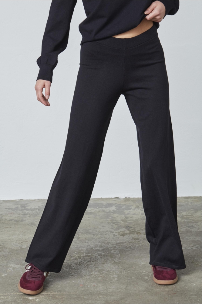 LEPIA PA 18685 BLACK